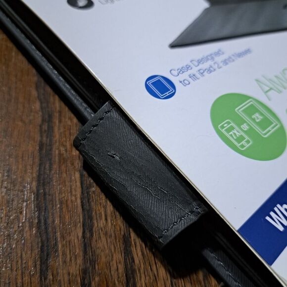 New Just in Case iPad Case with Built In Battery Rechargeable Power Case - Picture 4 of 5